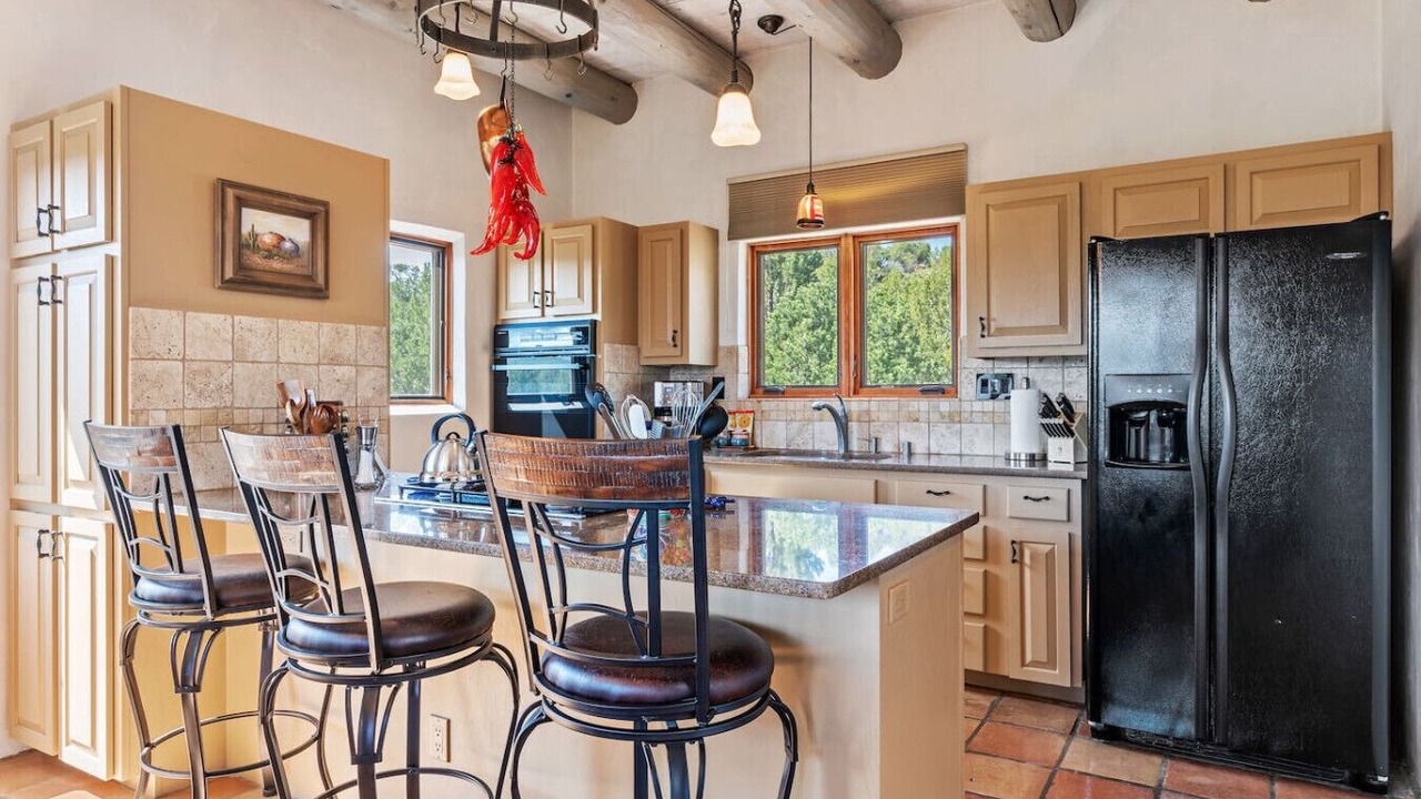 Photo of Kitchen in Tesuque Hills