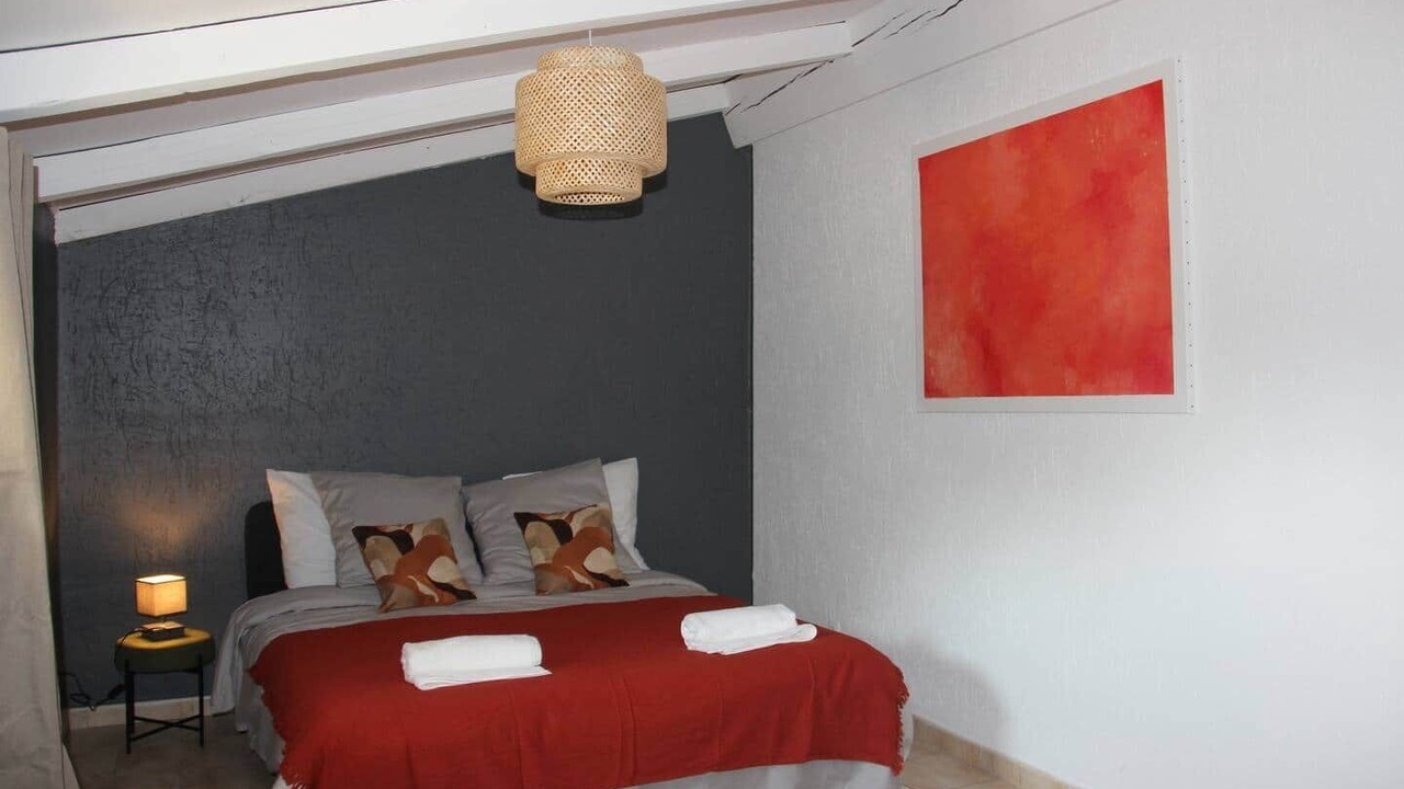 Photo of Bedroom in Pertuis