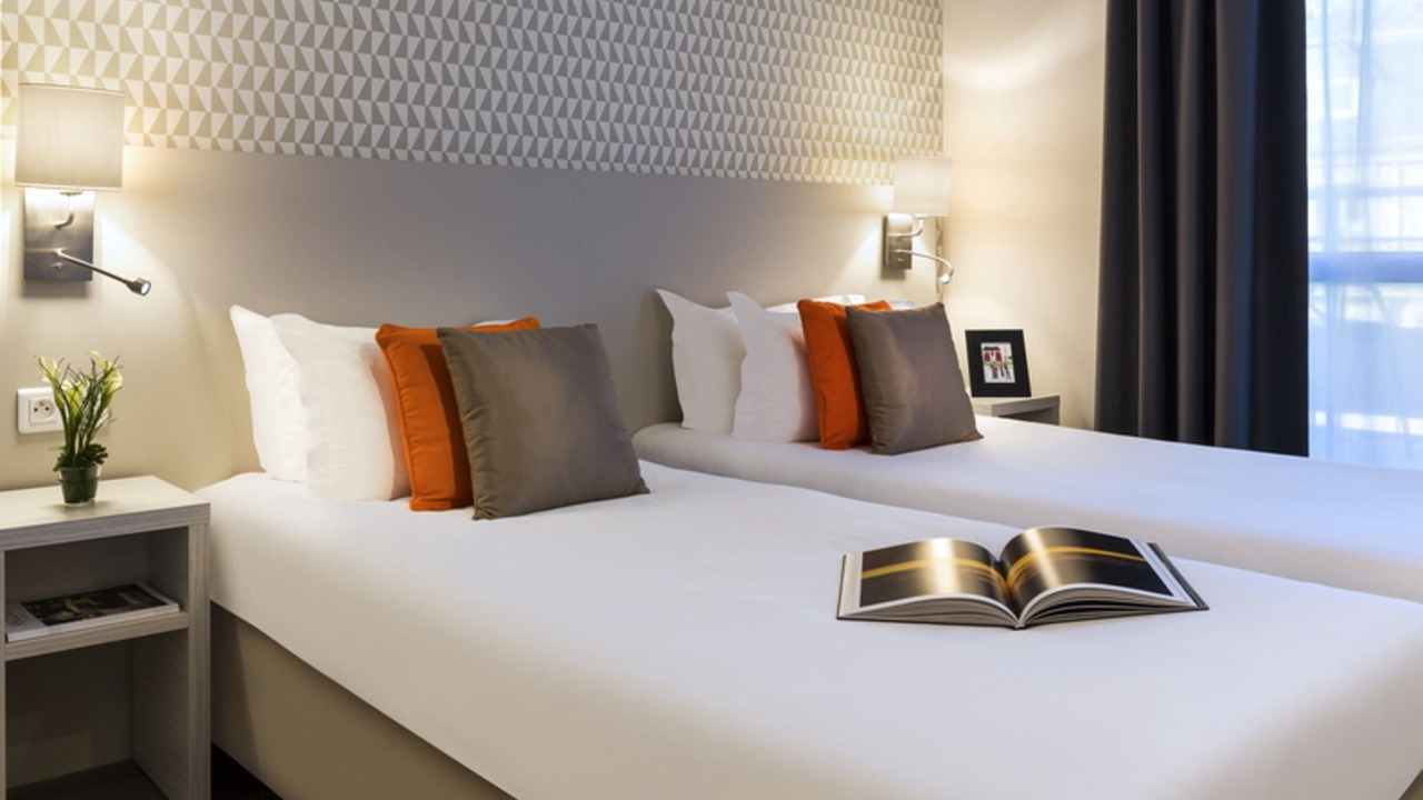 Photo of Bedroom in Quartier des Grandes-Carrieres