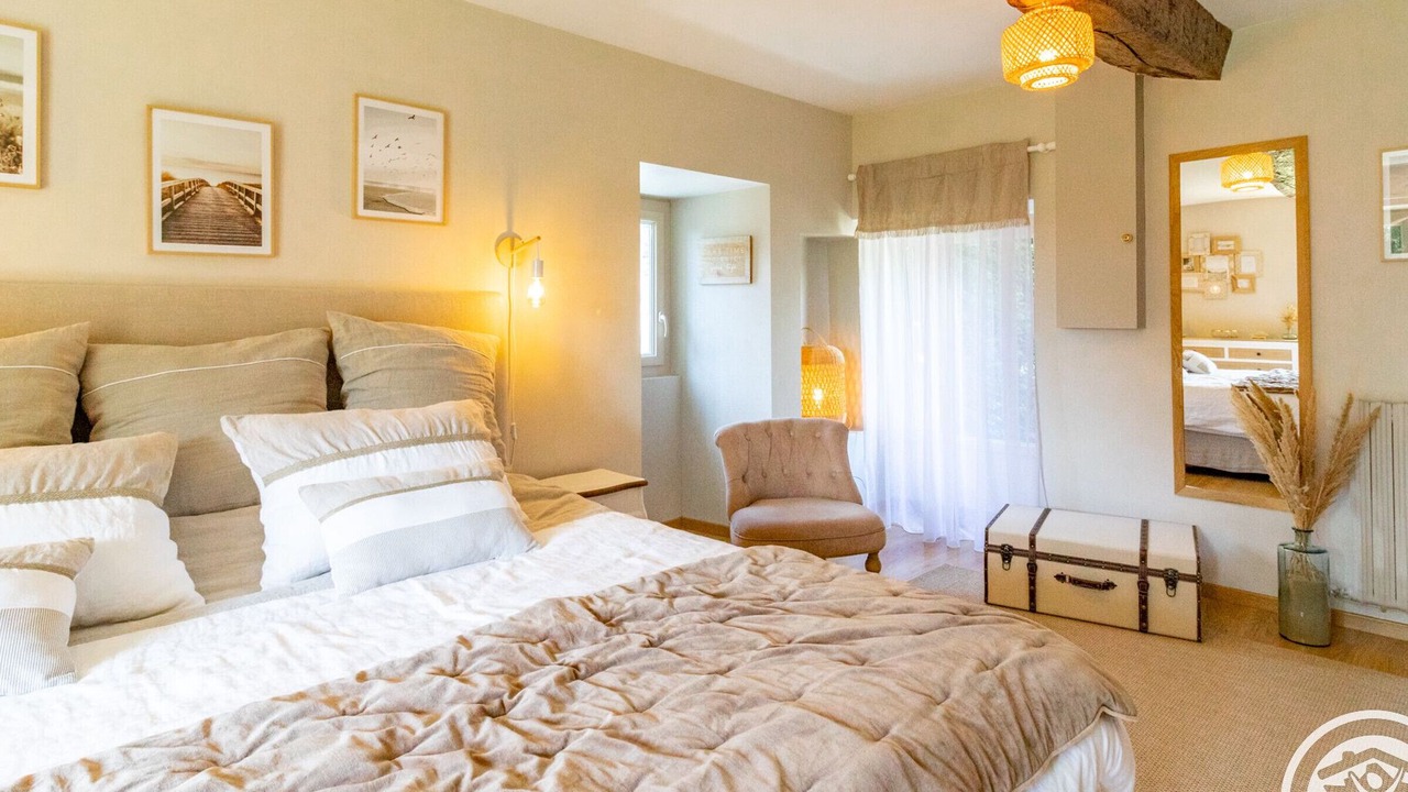 Photo of Bedroom in Segre-en-Anjou-Bleu
