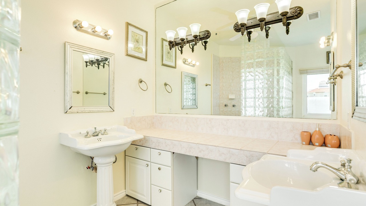 Photo of Bathroom in Miramar