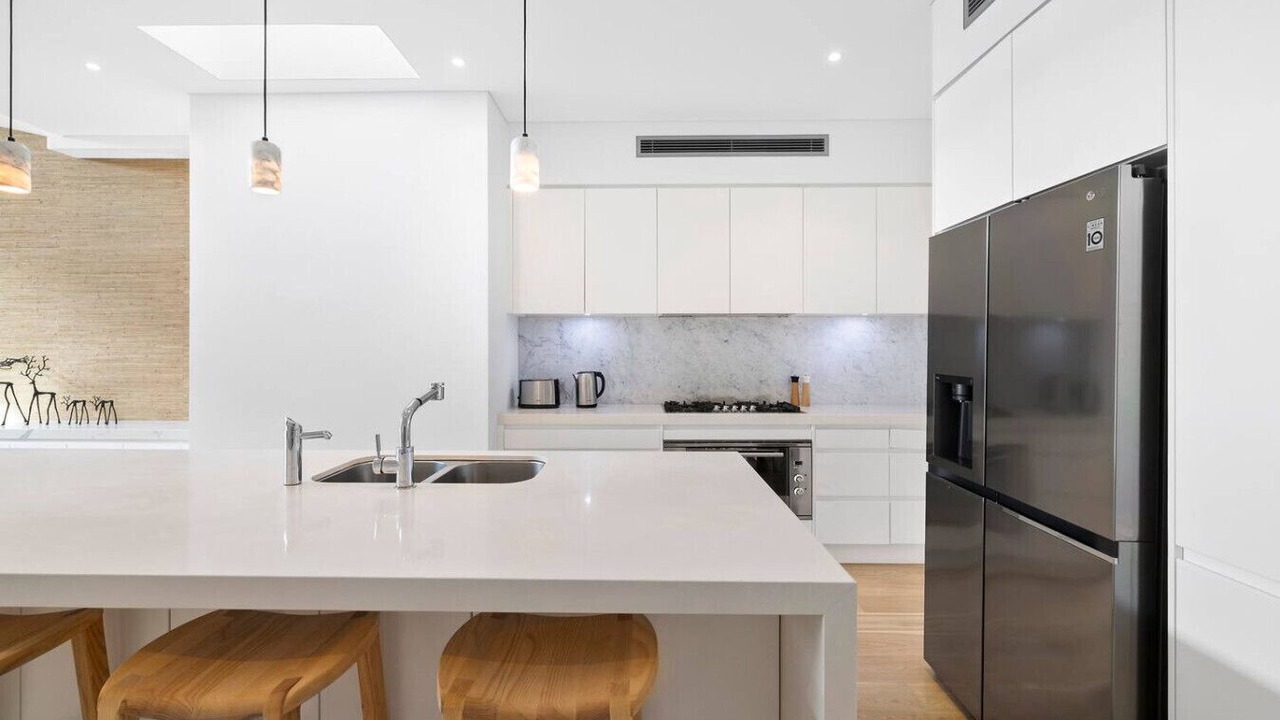 Photo of Others in Bronte