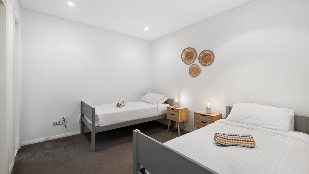 Photo of Others in Bronte