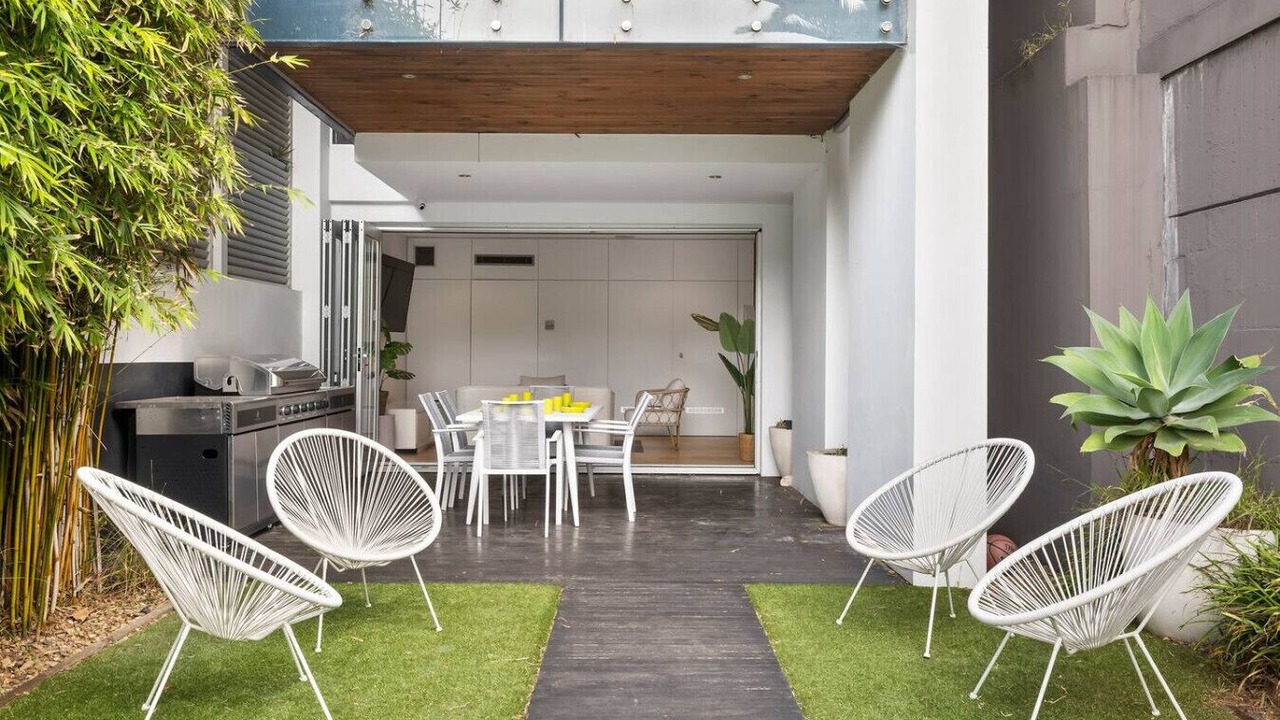 Photo of Others in Bronte