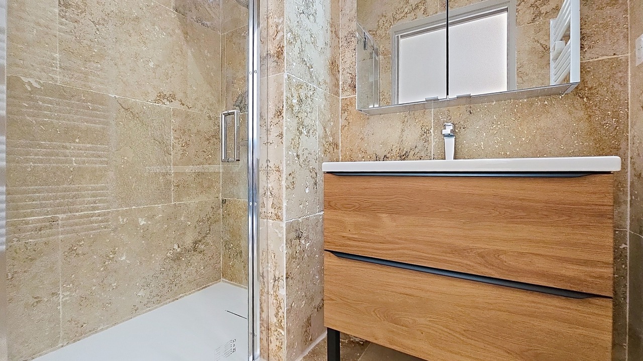 Photo of Bathroom in Villeneuve-les-Avignon