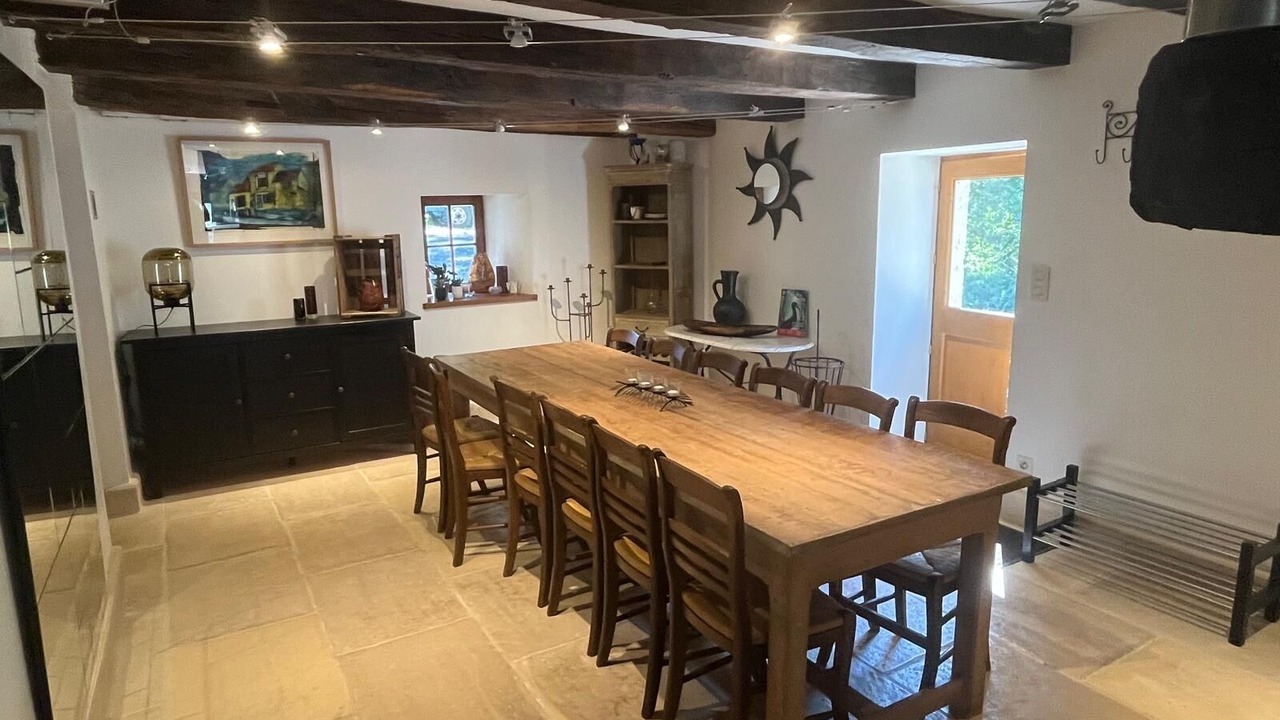 Photo of Others in Germaines