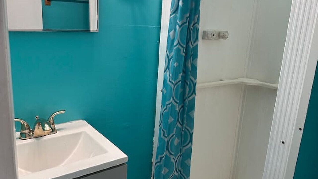 Photo of Bathroom in Umatilla