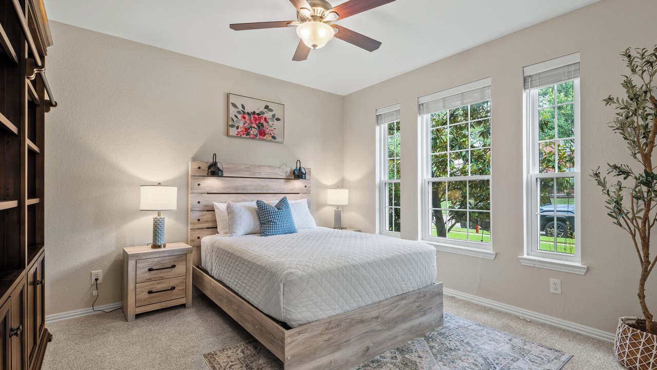 Photo of Bedroom in Allen