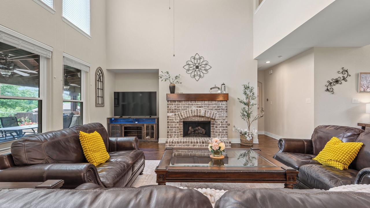 Photo of Livingroom in Allen