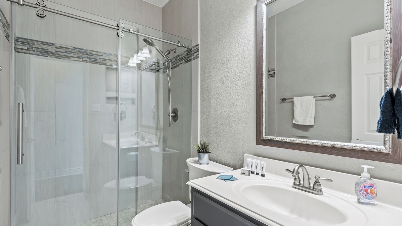 Photo of Bathroom in Allen