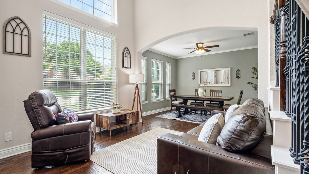Photo of Livingroom in Allen