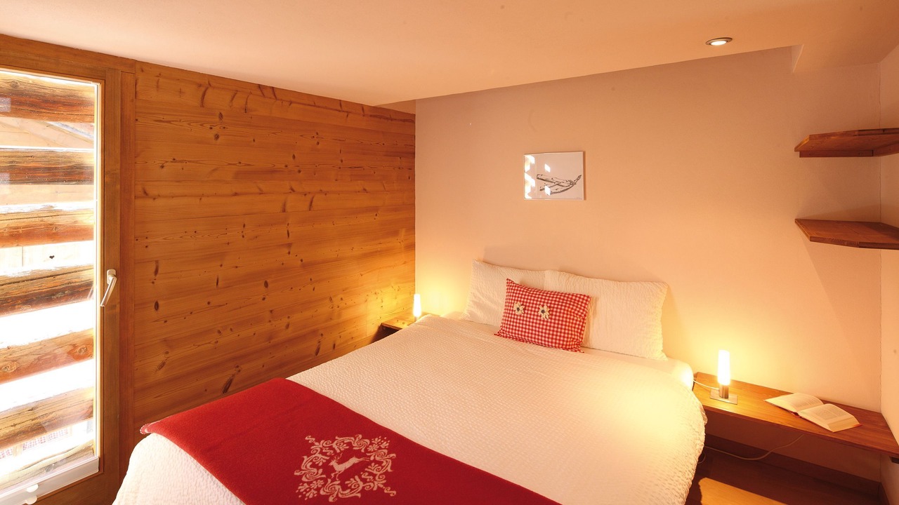 Photo of Bedroom in Surcasti