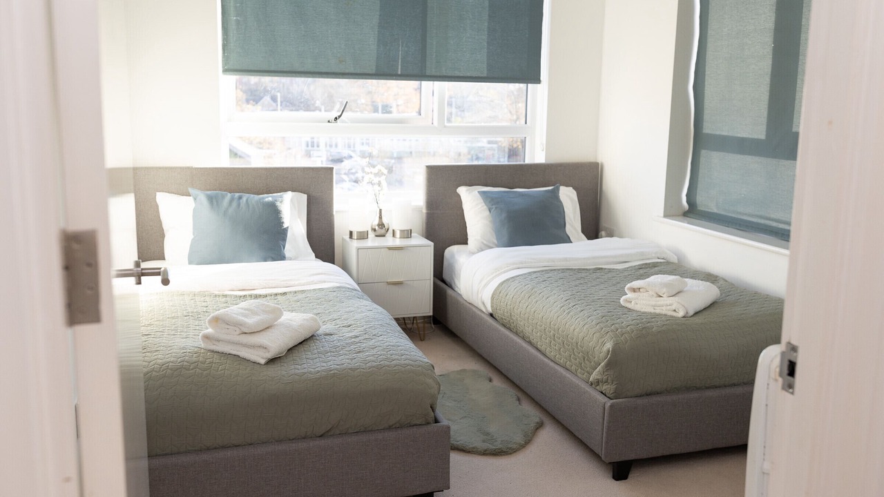 Photo of Others in Hatfield