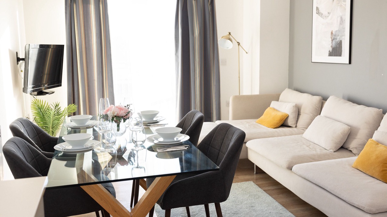 Photo of Others in Hatfield