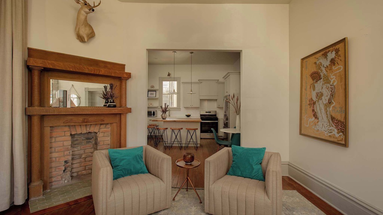 Photo of Livingroom in Dixon Park