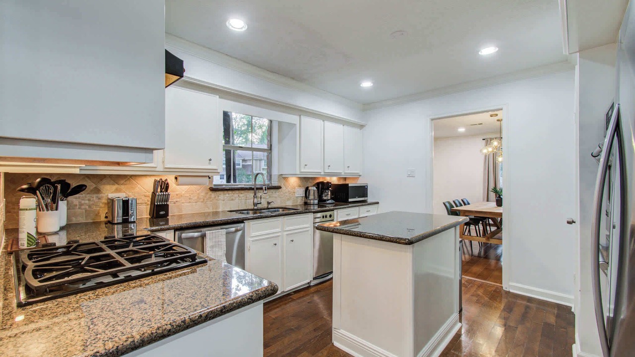 Photo of Kitchen in Barker