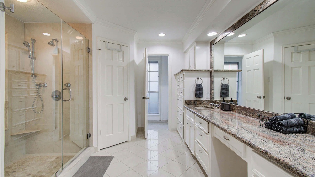 Photo of Bathroom in Barker