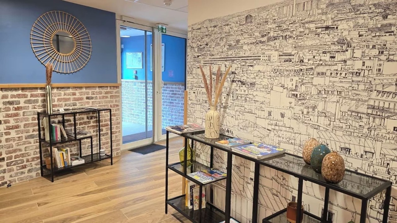 Photo of Others in Vanves