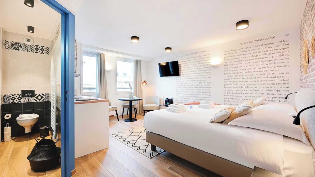 Photo of Bedroom in Vanves