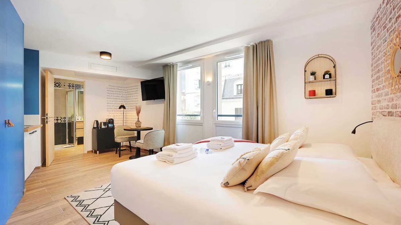 Photo of Bedroom in Vanves