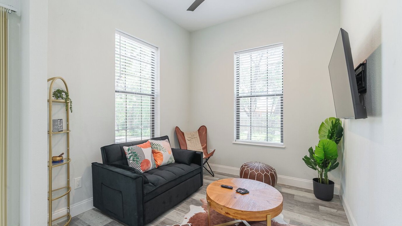 Photo of Livingroom in Wetmore