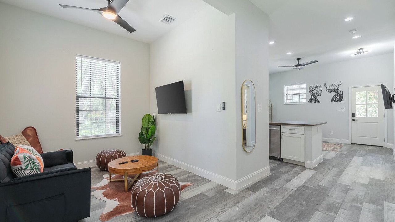 Photo of Livingroom in Wetmore