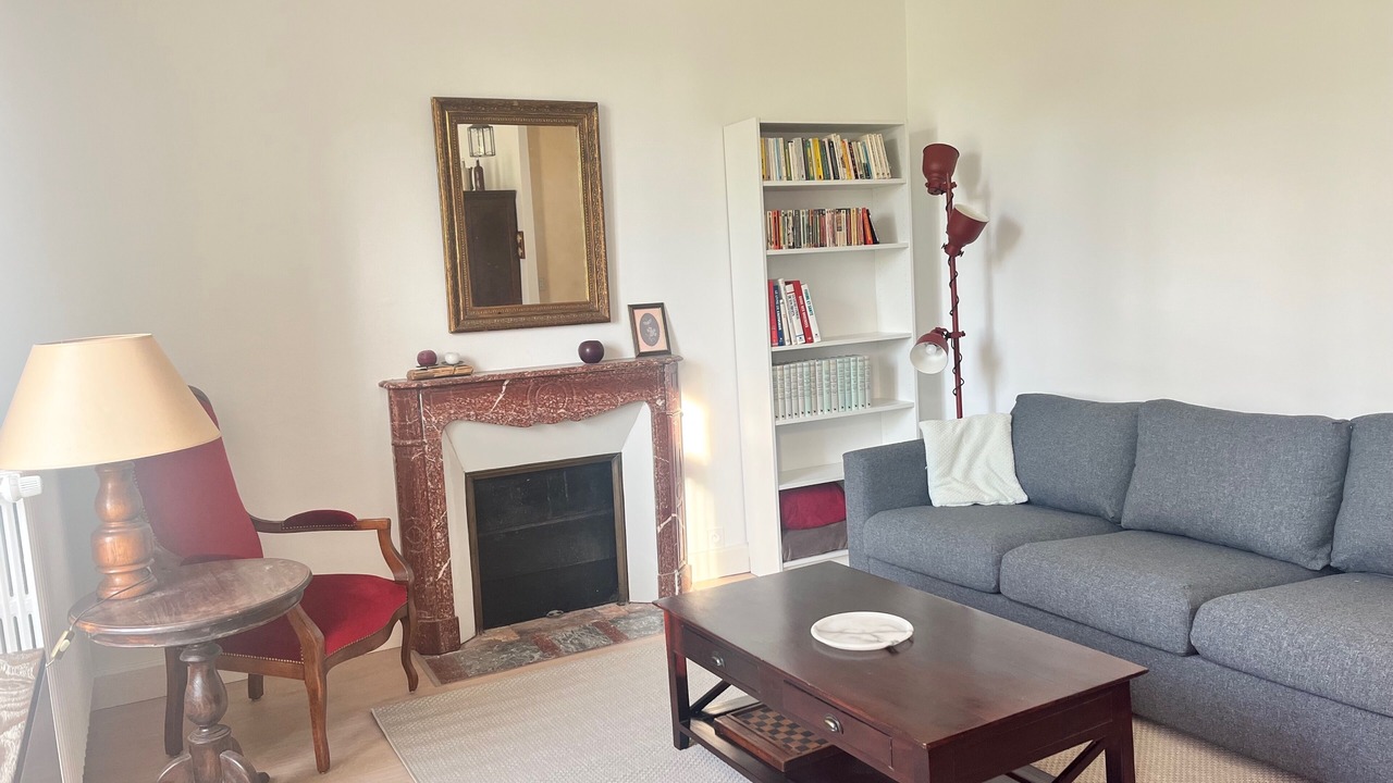 Photo of Livingroom in Moustier-Ventadour