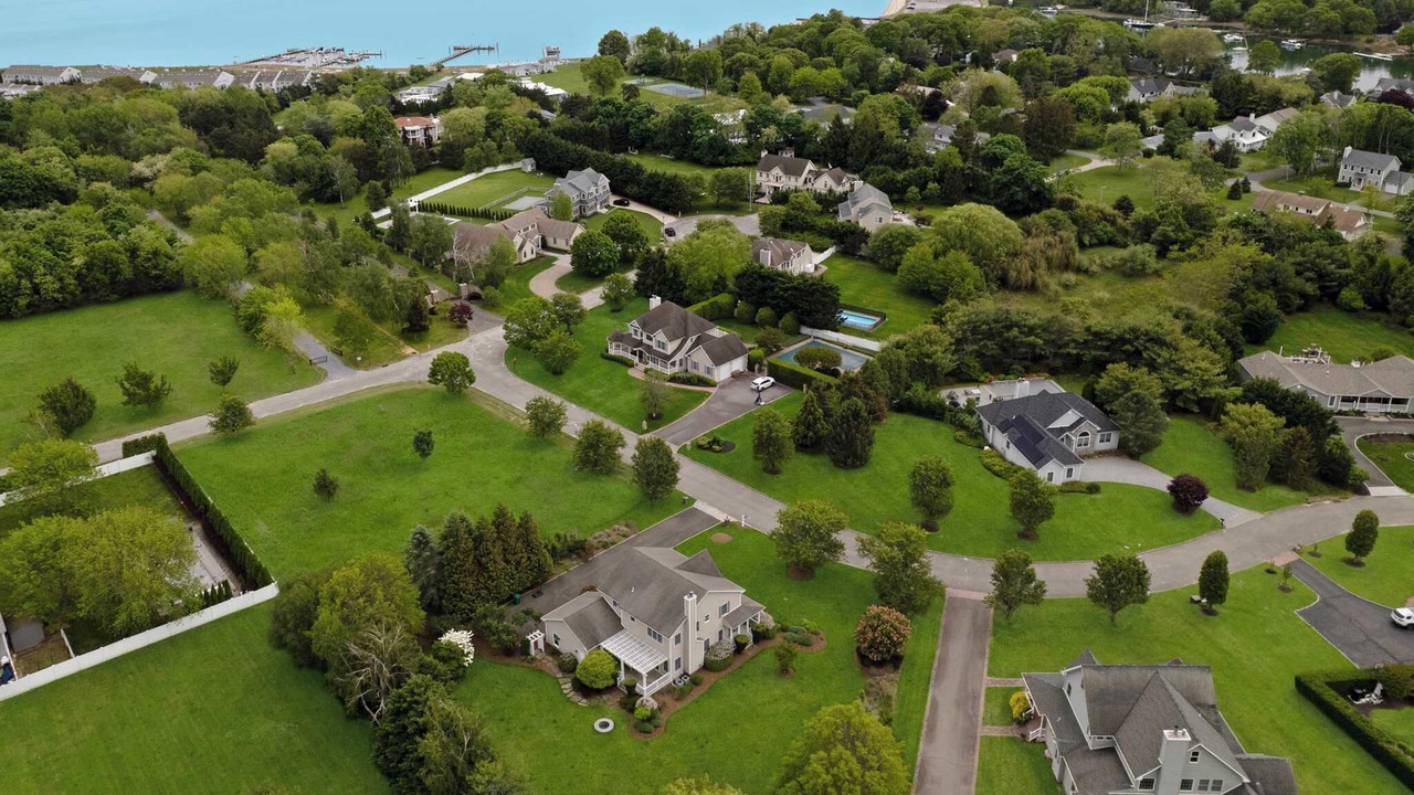 Photo of Outdoor in Town of Southold Town