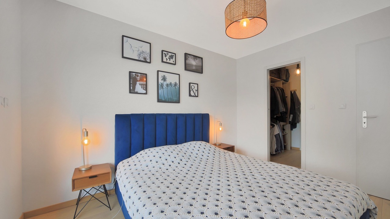 Photo of Bedroom in Sainghin-en-Melantois