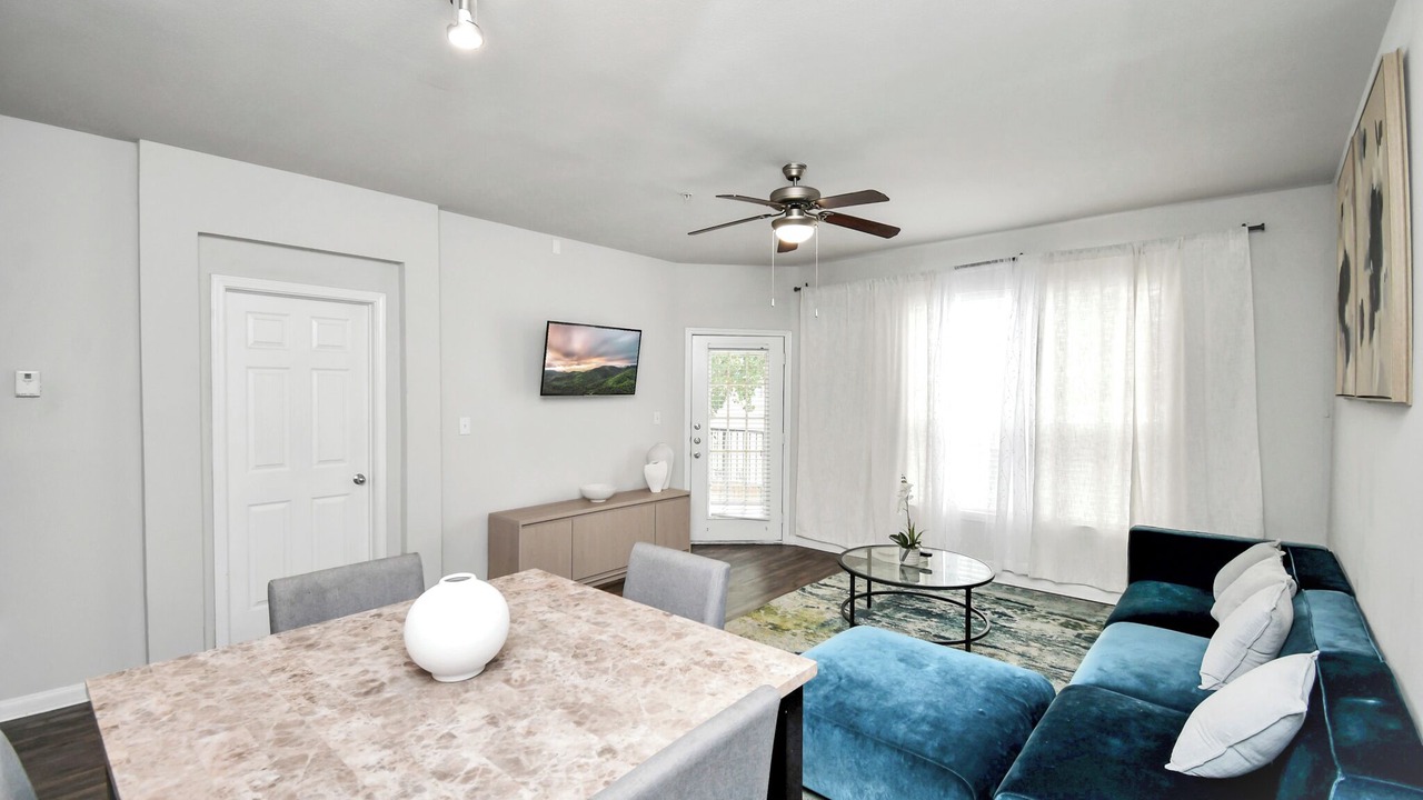 Photo of Livingroom in Riverside Terrace