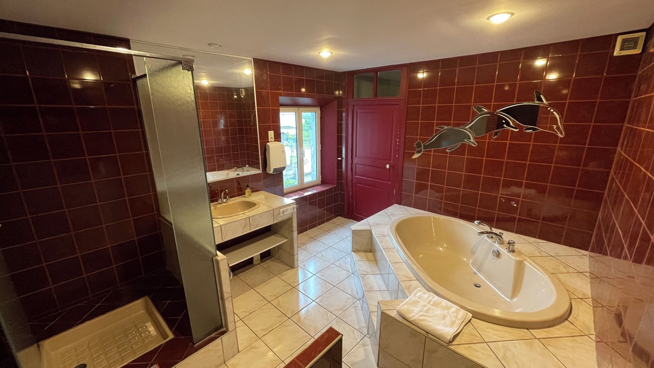 Photo of Bathroom in Corbeilles