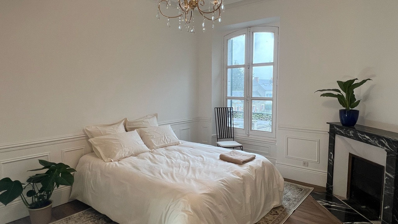 Photo of Bedroom in Corbeilles