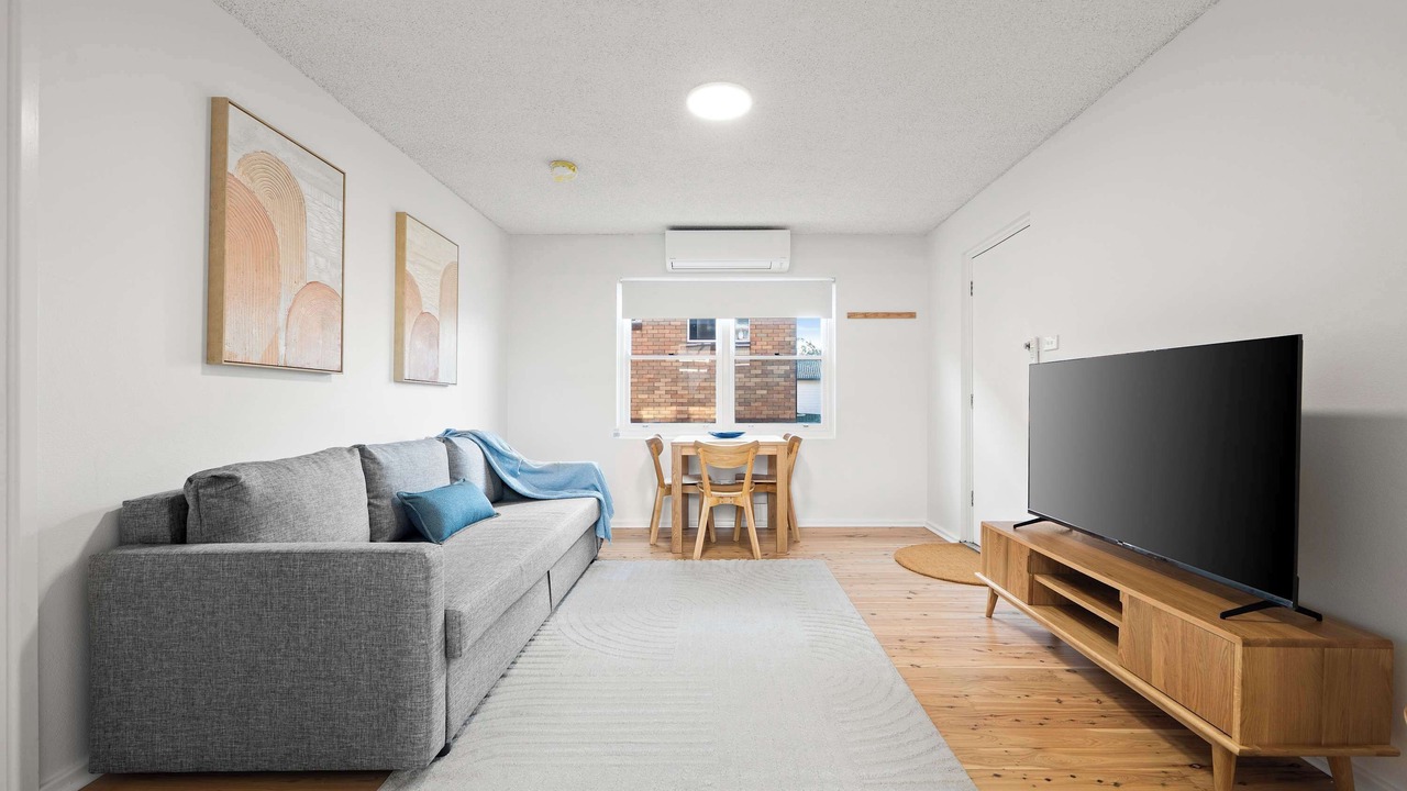 Photo of Livingroom in Mayfield West