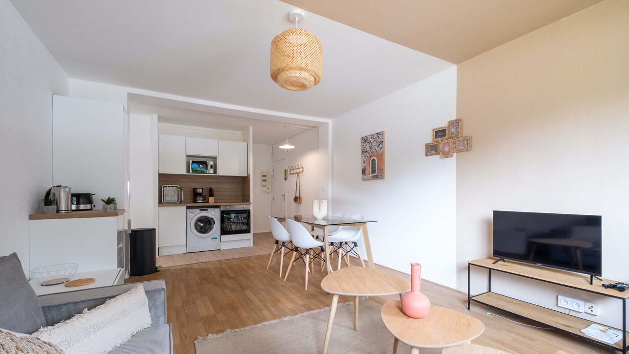 Photo of Livingroom in Ancely