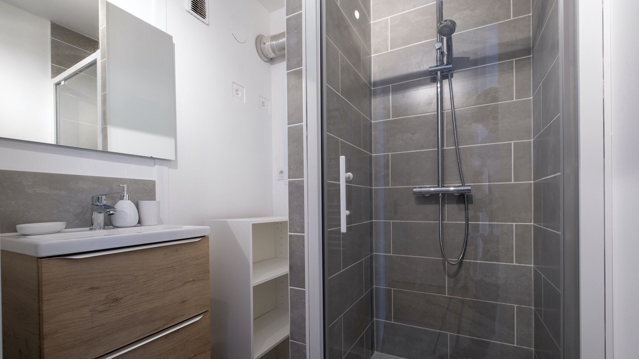 Photo of Bathroom in Ancely