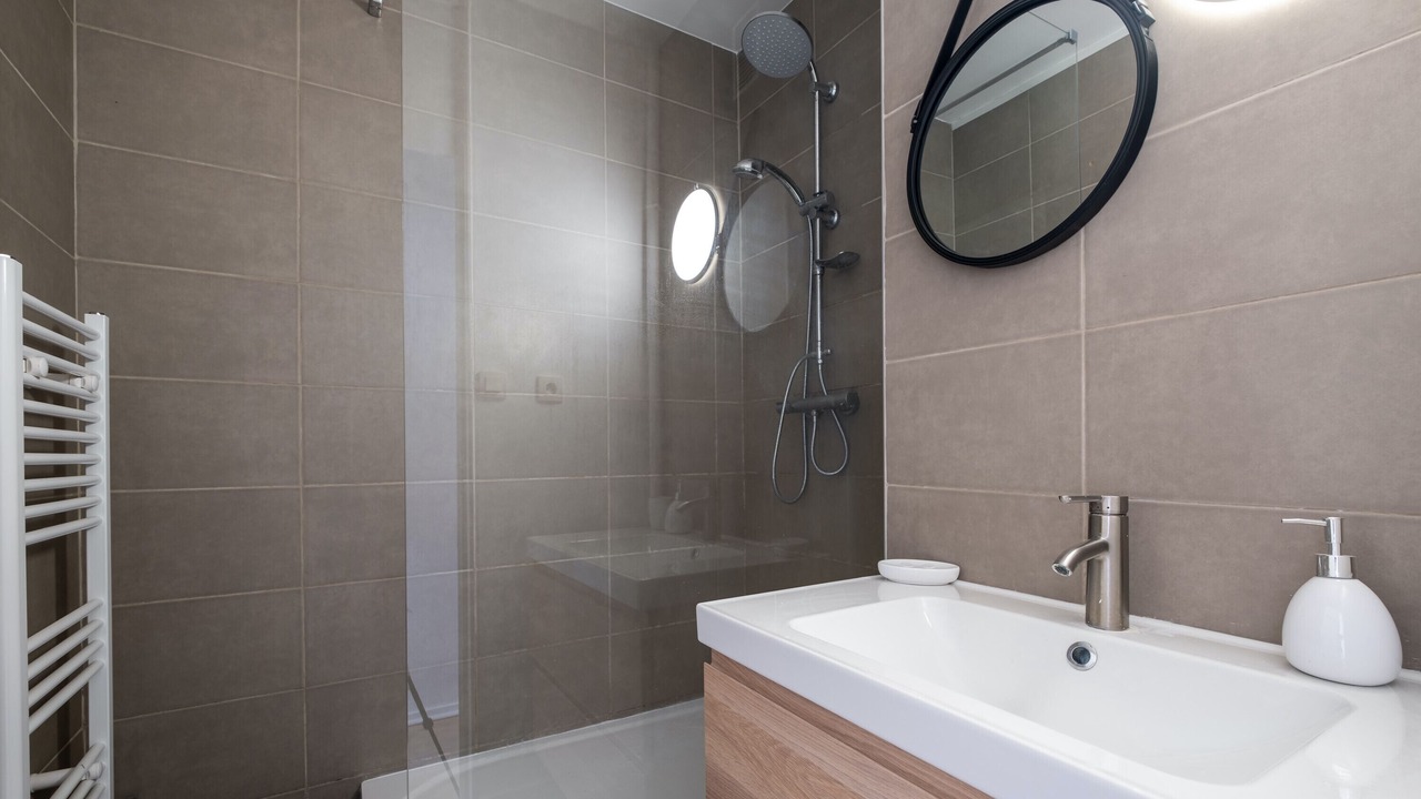 Photo of Bathroom in Ancely