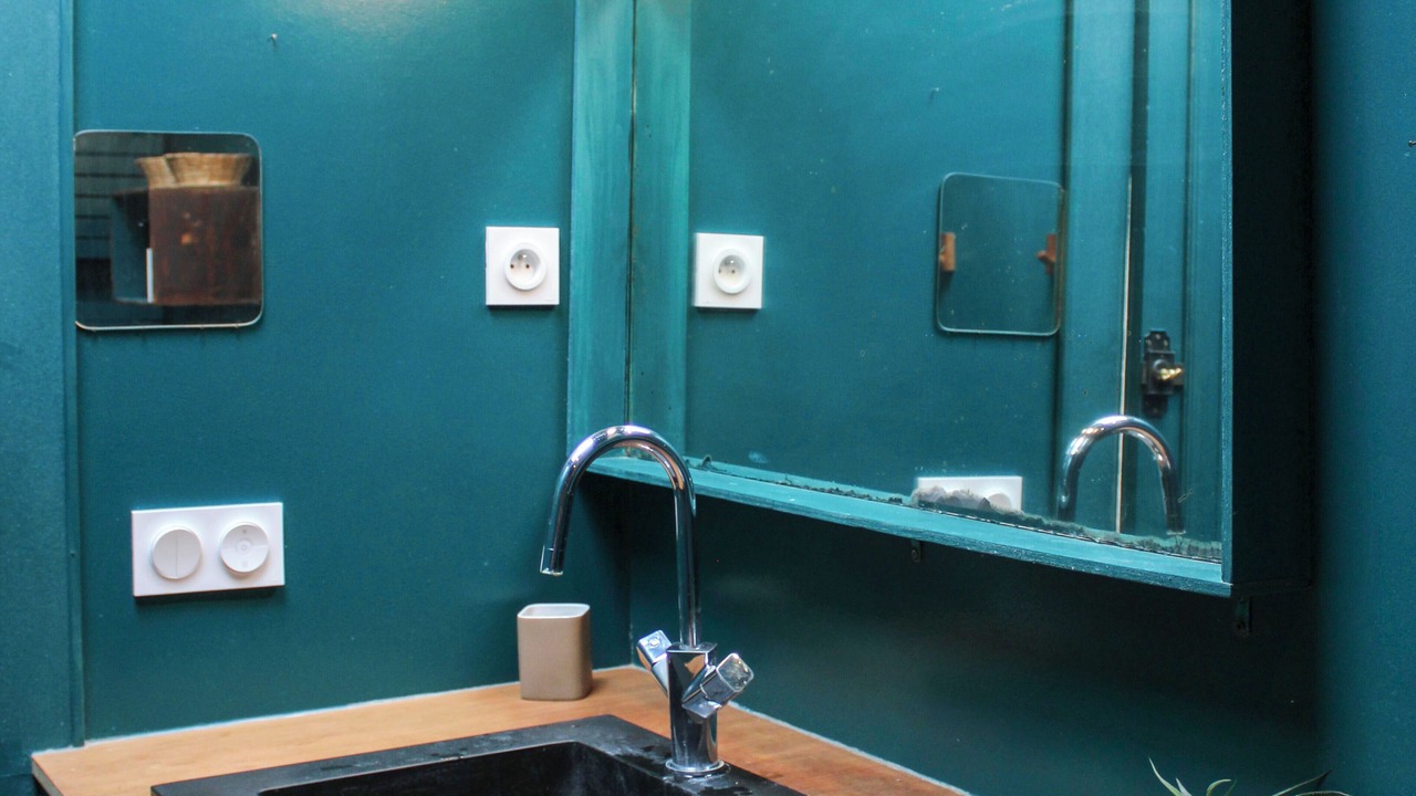 Photo of Bathroom in Pantin