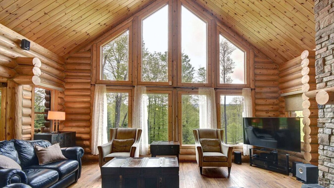 Photo of Livingroom in Mont-Tremblant