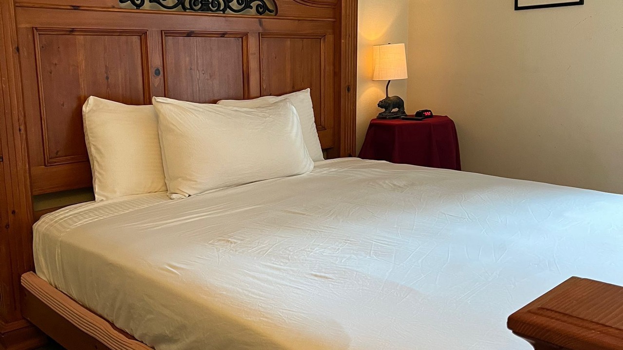 Photo of Bedroom in Mammoth Lakes