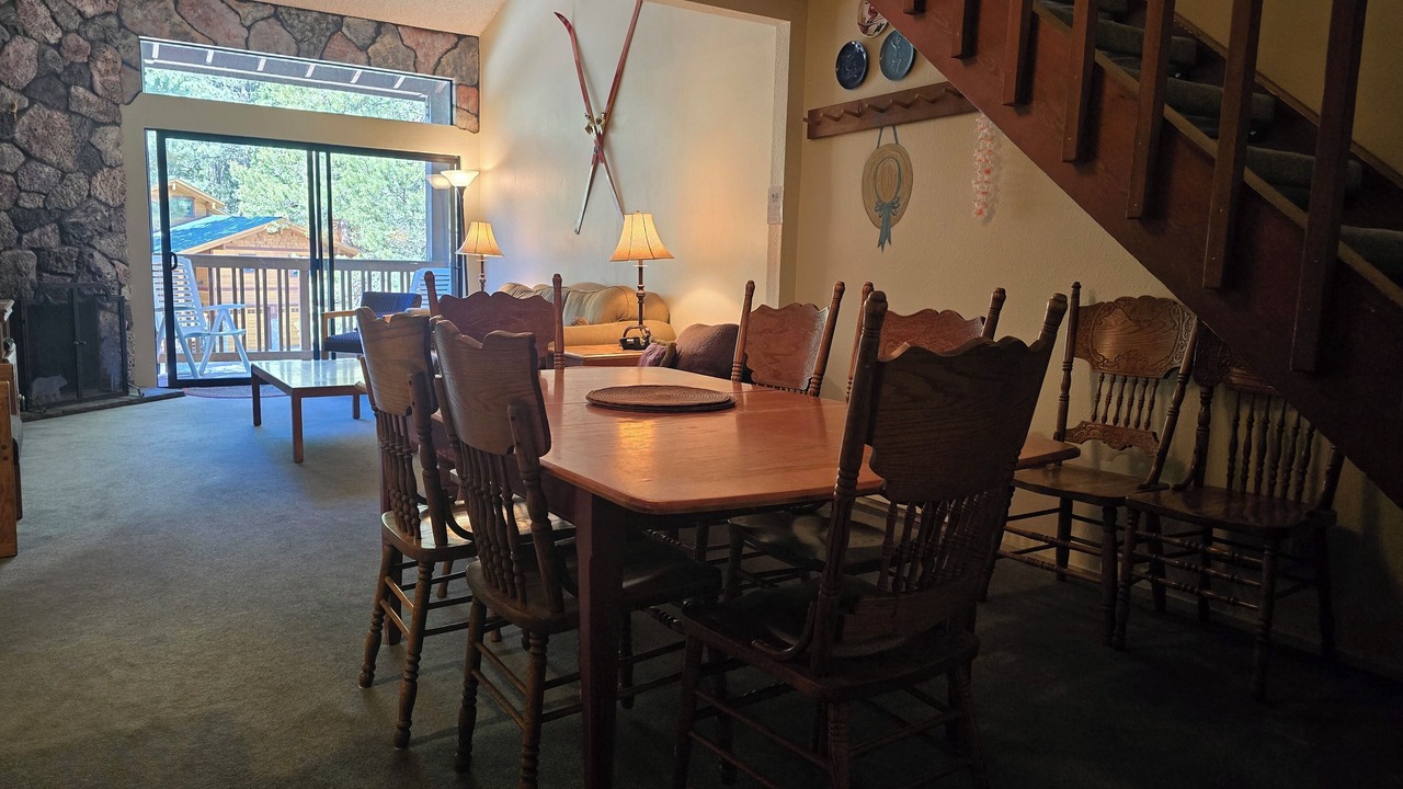 Photo of Livingroom in Mammoth Lakes