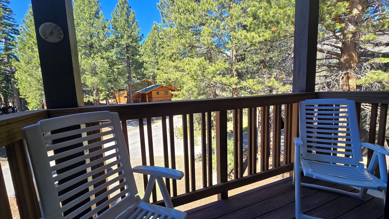 Photo of Patio Balcony in Mammoth Lakes