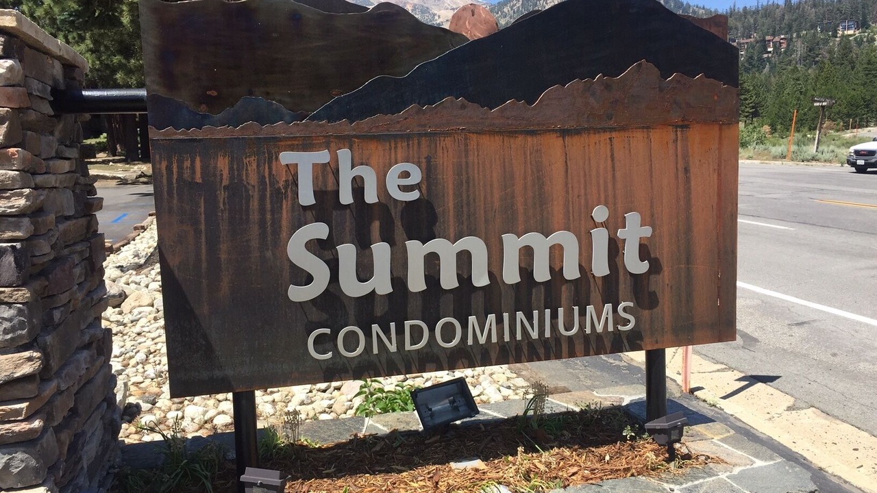 Photo of Outdoor in Mammoth Lakes