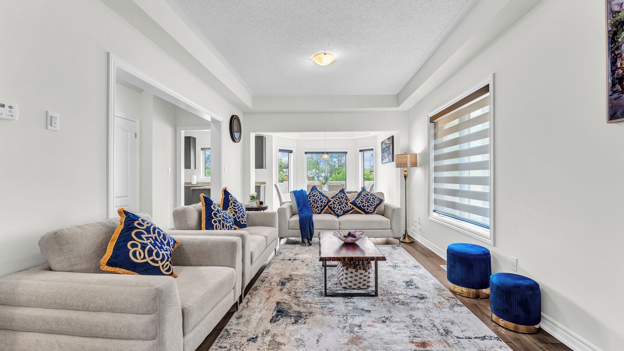 Photo of Livingroom in Thorold