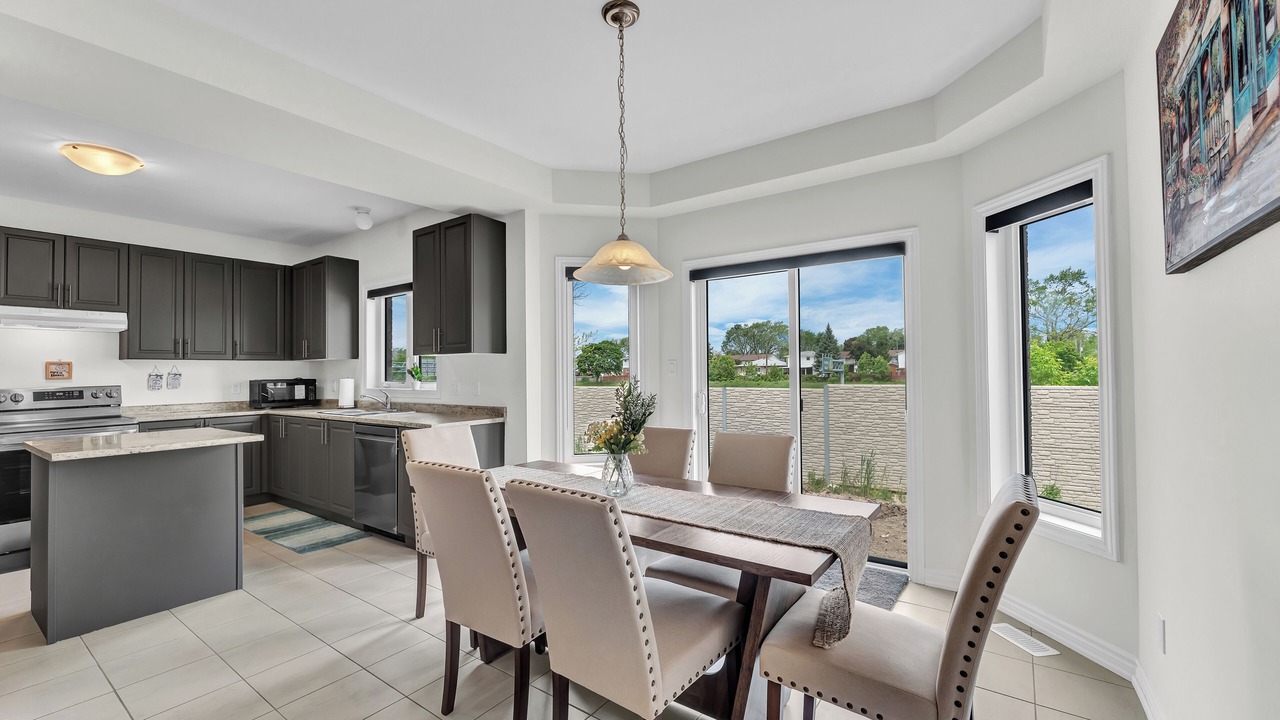 Photo of Kitchen in Thorold