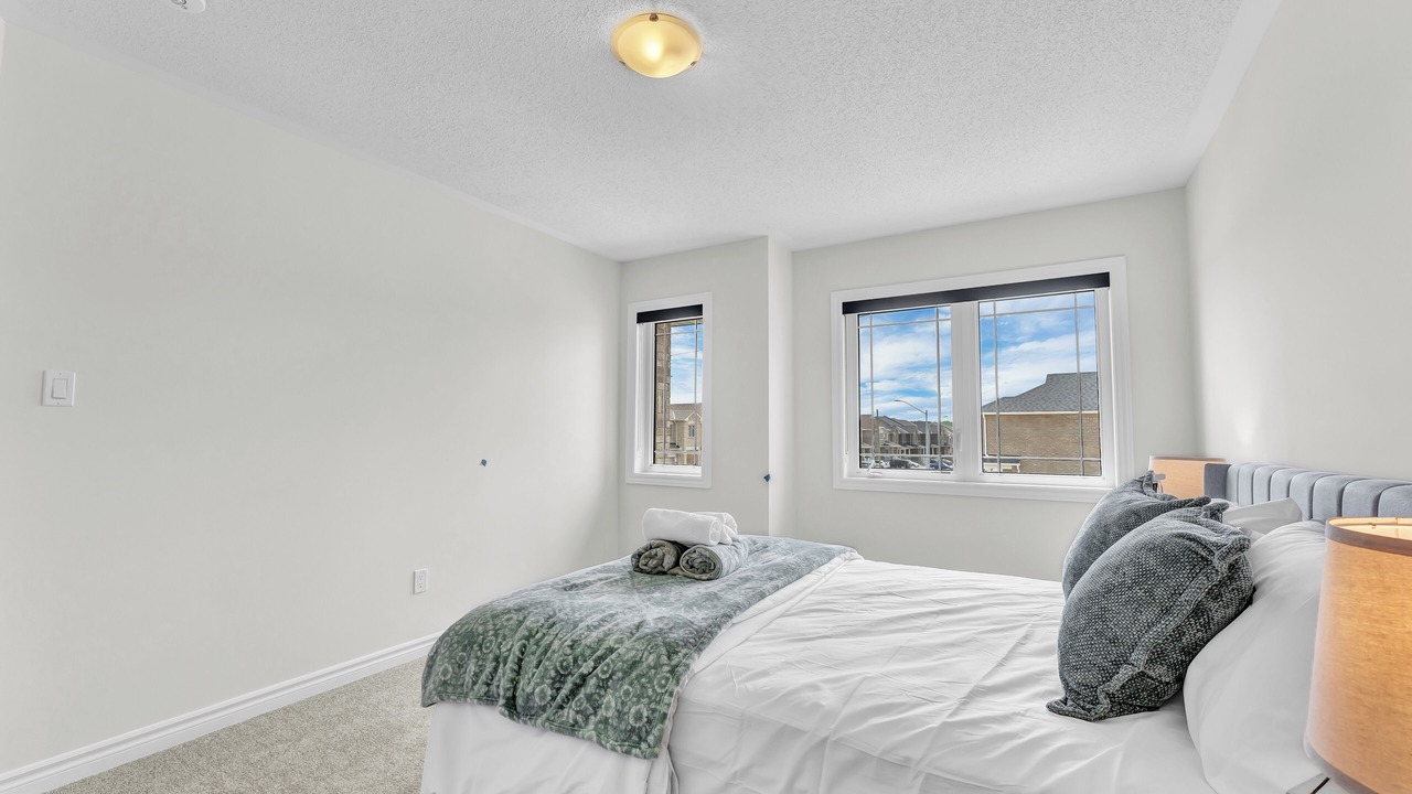 Photo of Bedroom in Thorold