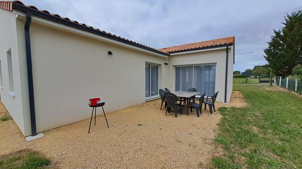 Photo of Outdoor in Salles-en-Toulon