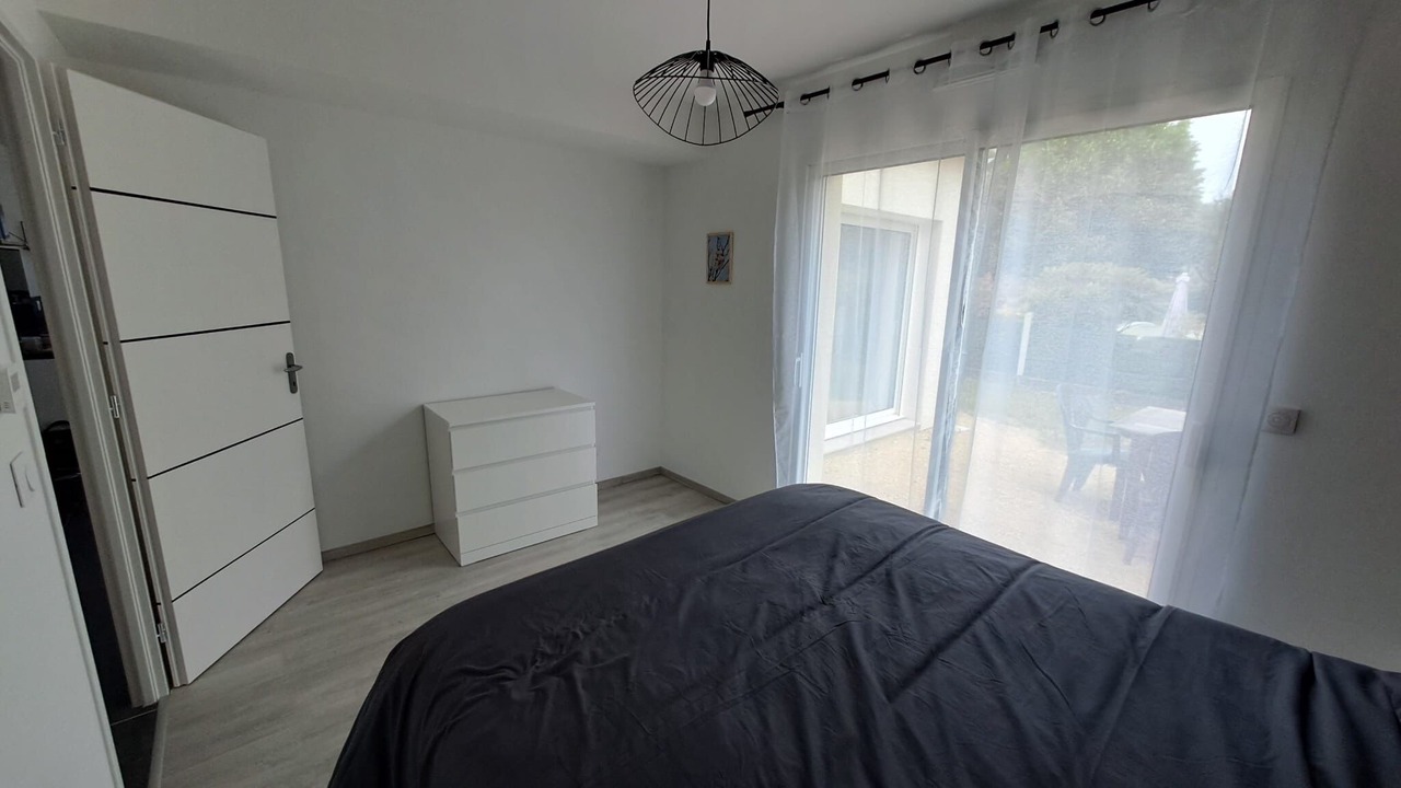 Photo of Bedroom in Salles-en-Toulon
