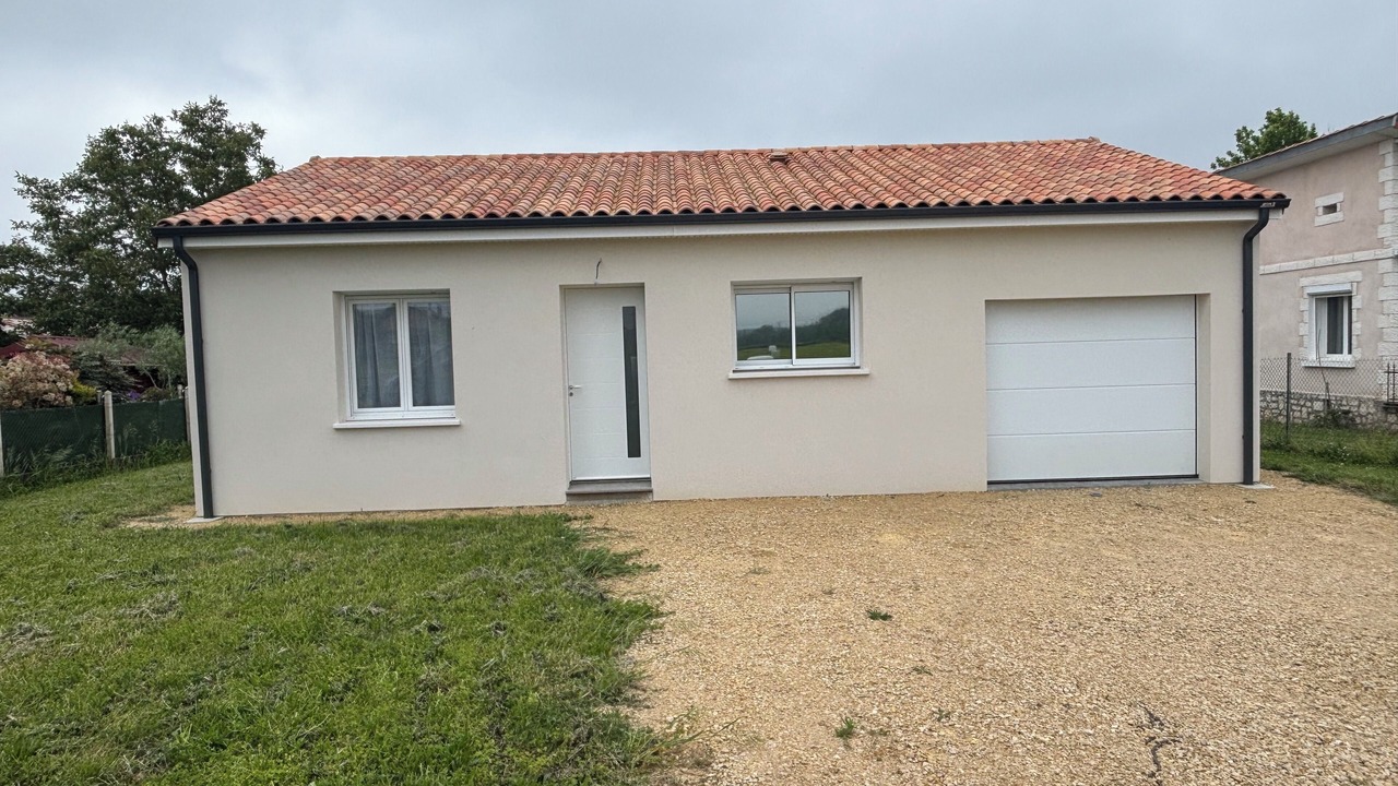 Photo of Outdoor in Salles-en-Toulon