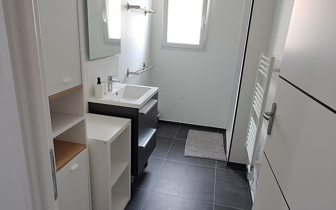Photo of Bathroom in Salles-en-Toulon
