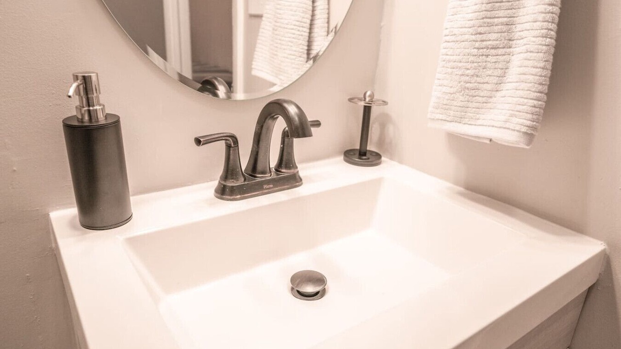 Photo of Bathroom in Franklin Park